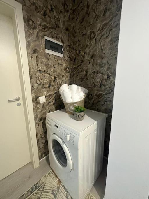 Newlevel Studio Braşov Extérieur photo